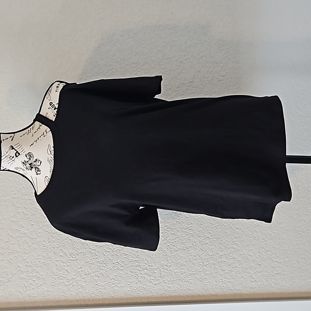 N:philanthropy! Cold shoulder cut out short sleeve t-shirt
